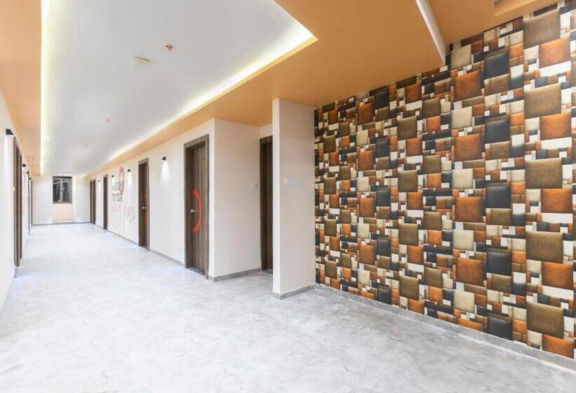 فندق Collection O 76586  Greenwood