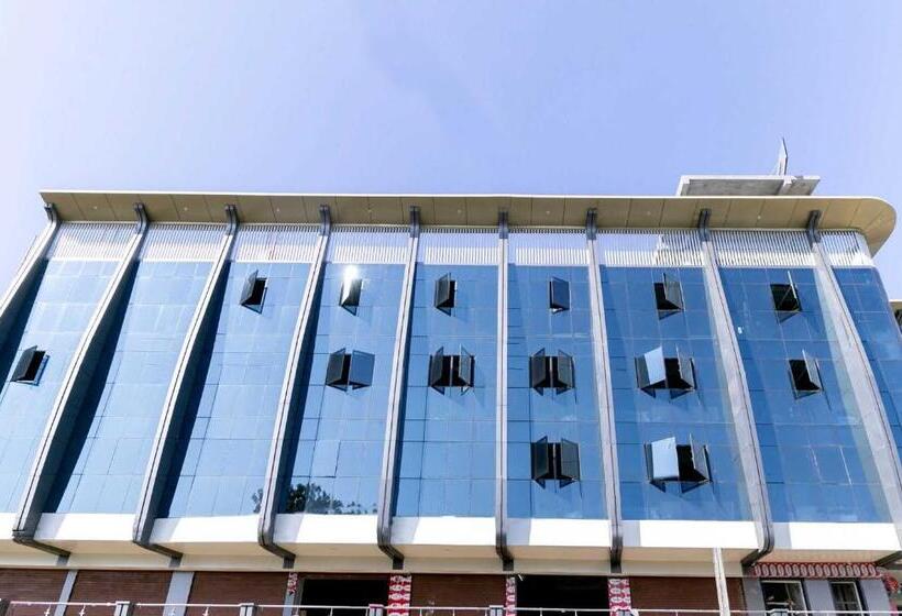 فندق Collection O 76586  Greenwood