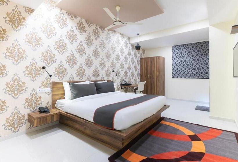 فندق Collection O 76586  Greenwood