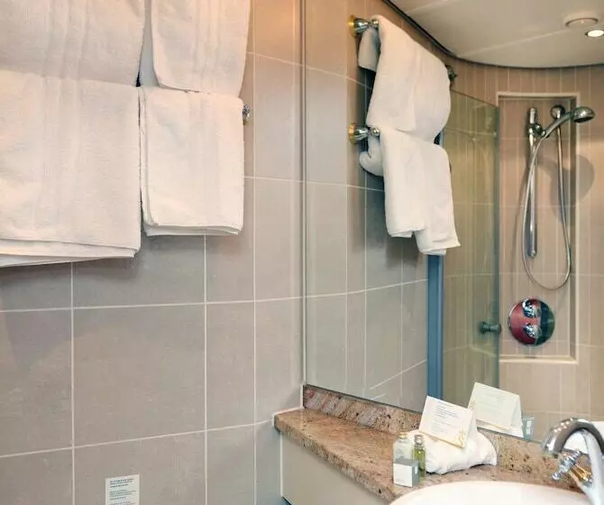 Crossgates Hotelship Altstadt   Köln