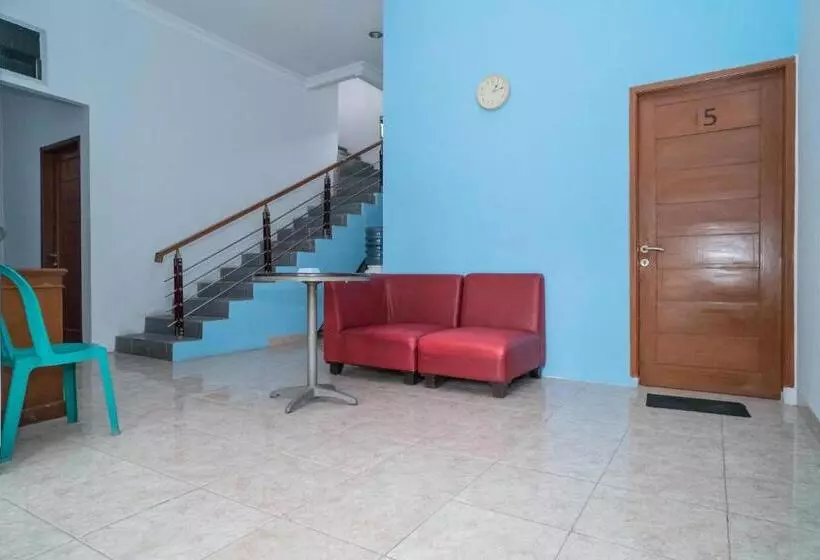 Hotelli Koolkost @ Harapan Jaya Bekasi