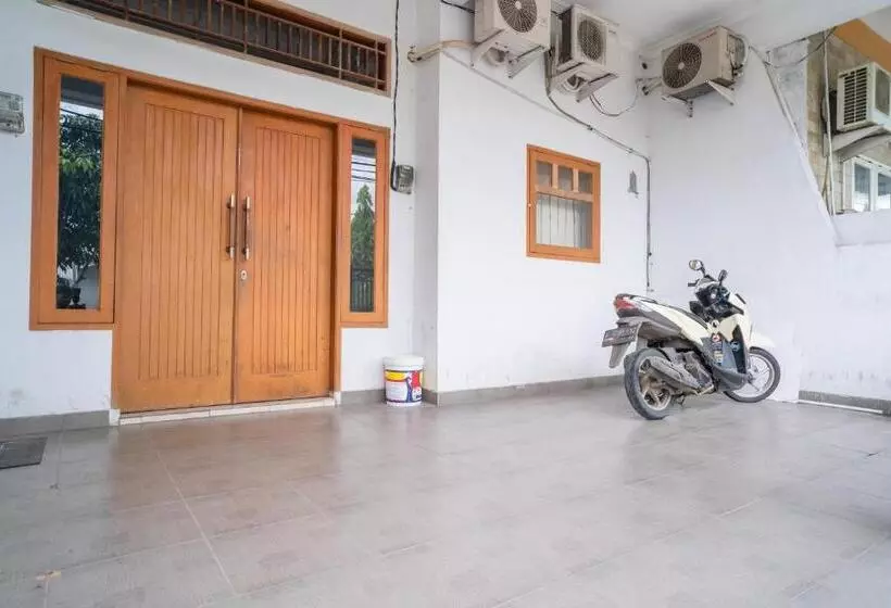 Hotelli Koolkost @ Harapan Jaya Bekasi