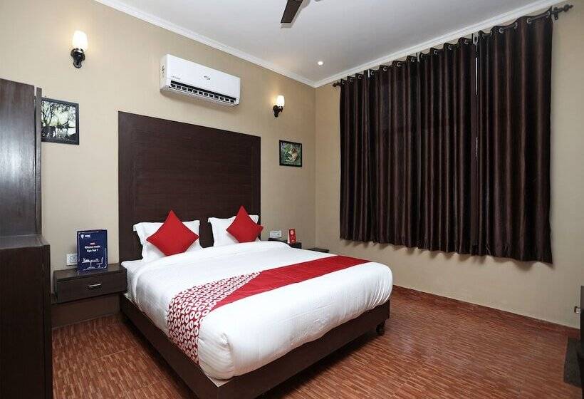 Hotell Oyo 14631 Madhuban Resort