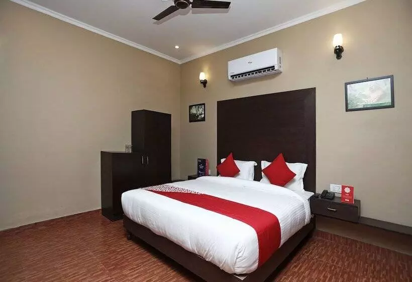 ホテル Oyo 14631 Madhuban Resort