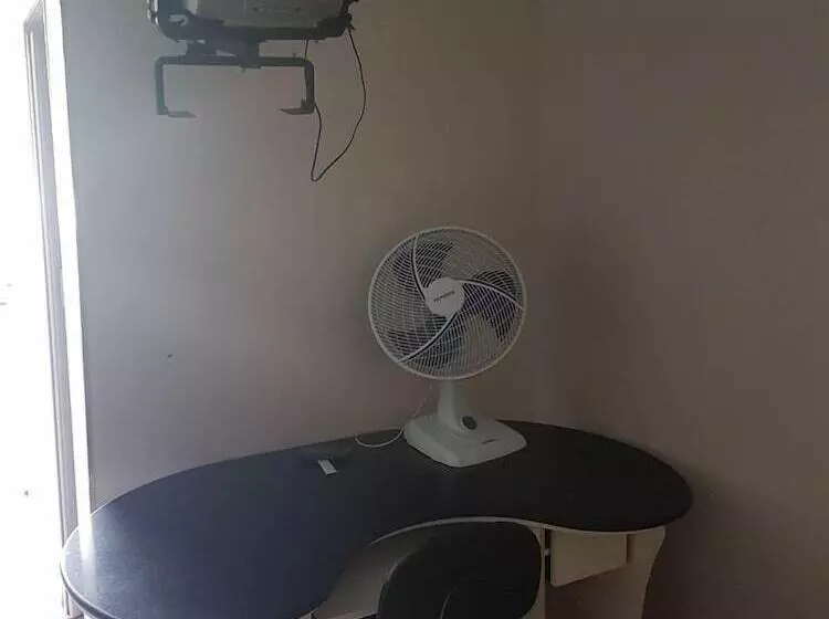 ホテル Pousada Universitária