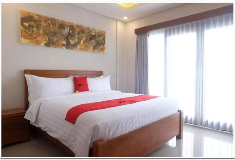 ホテル Reddoorz Plus Near Canggu Beach