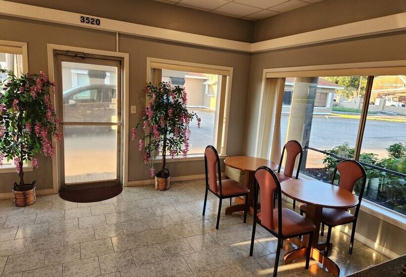 汽车旅馆  Embers Inn