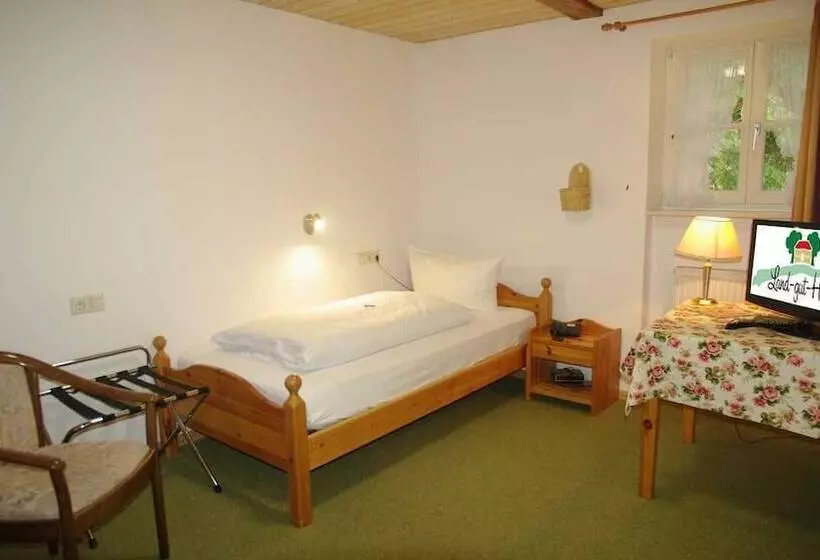 ペンション Gästehaus Räuber Lippoldskrug