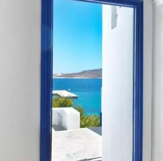 پانسیون Psathi Blue
