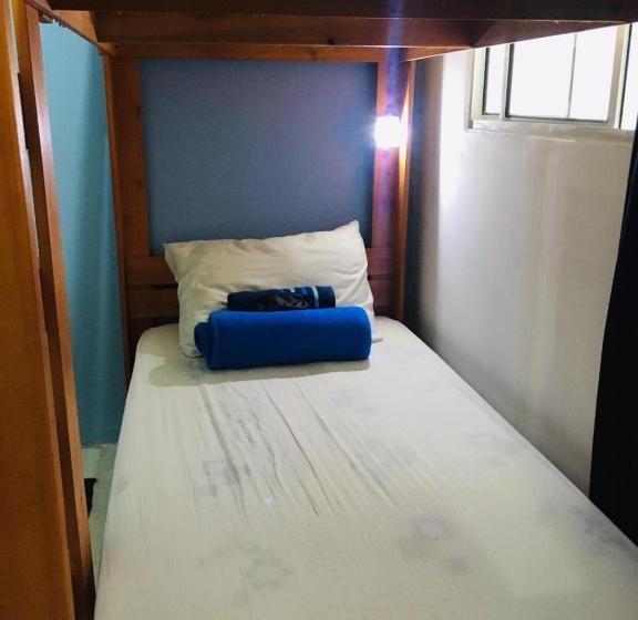 הוסטל Easyhost Brasil  Hospedagem Florianópolis