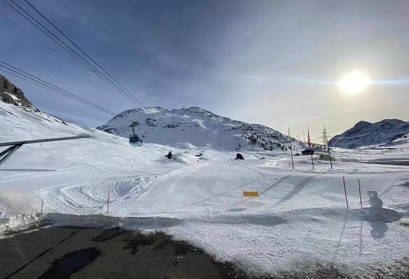 B&b Berninapass
