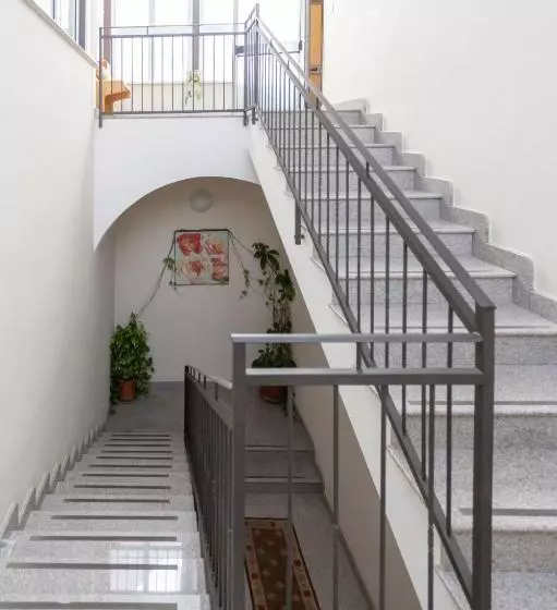 ベッドアンドブレックファースト Il Viandante Catenanuova