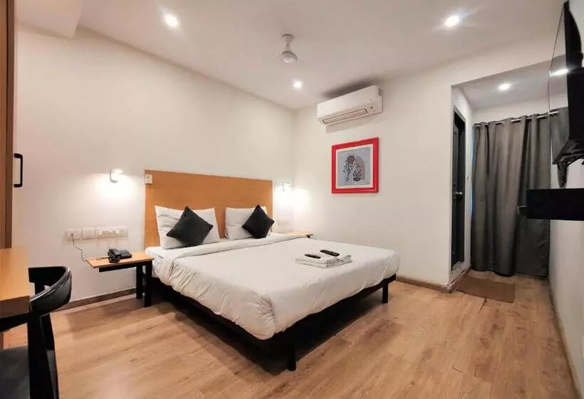 ホテル Bakya Slot   Maraimalai Nagar