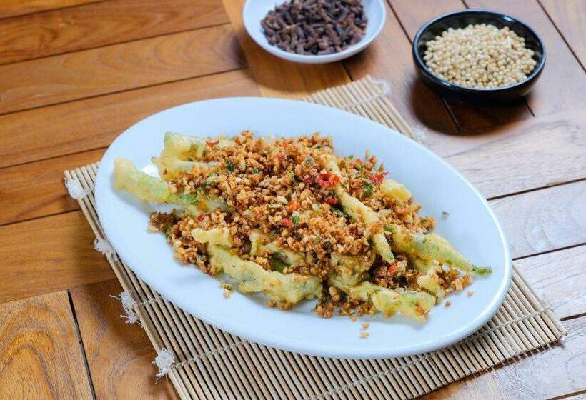 בית מלון כפרי Efa Banjarmasin