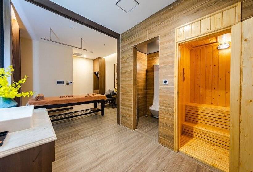 Hotel Muong Thanh Luxury Ha Long Centre