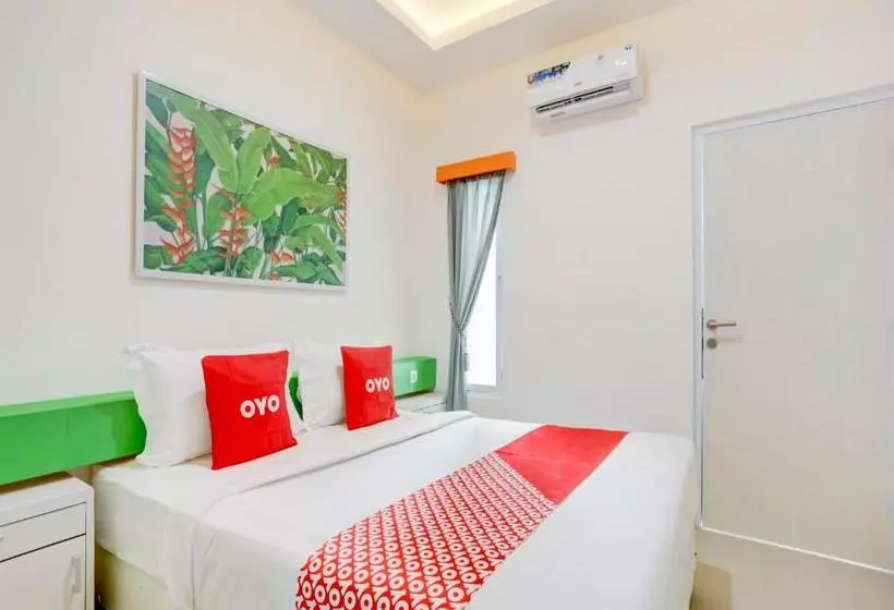 ホテル Oyo 90057 Riverside Bali Villas