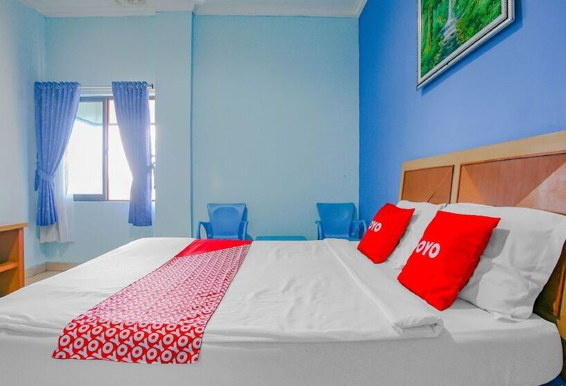 בית מלון כפרי Oyo 90072 Apri Inn Syariah