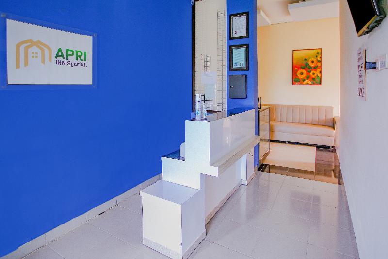 בית מלון כפרי Oyo 90072 Apri Inn Syariah