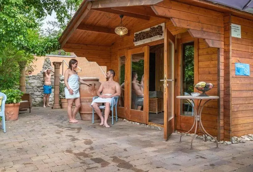 Hotelli Restaurant Haus Nicklass