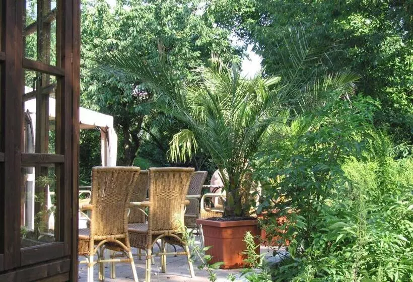 Hotelli Restaurant Haus Nicklass