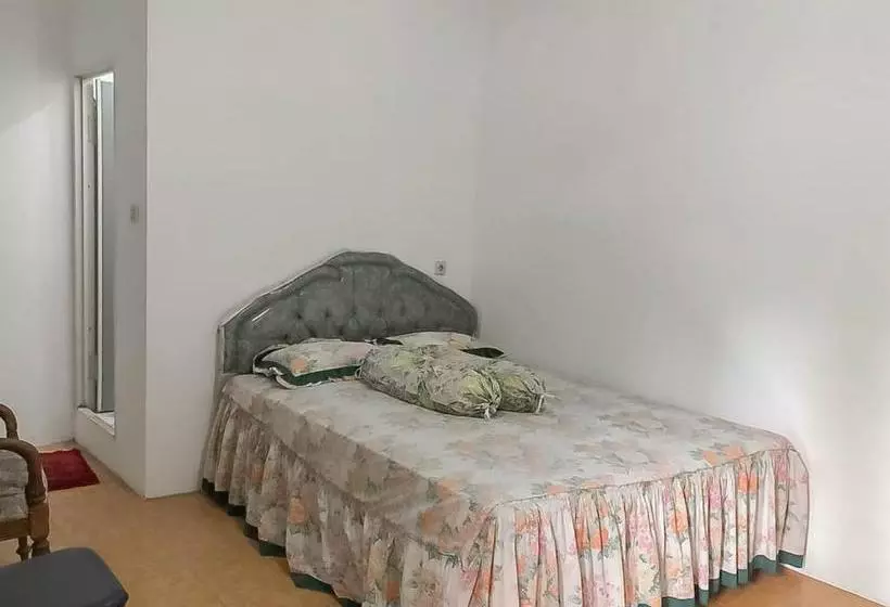 ホテル Rumah Panggung Guest House Syariah Mitra Reddoorz