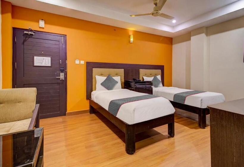 Mg Hotel Udayee International