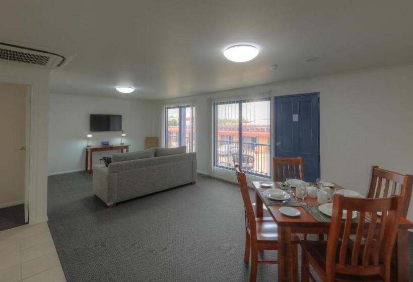 Inverell Rsm Club Motel