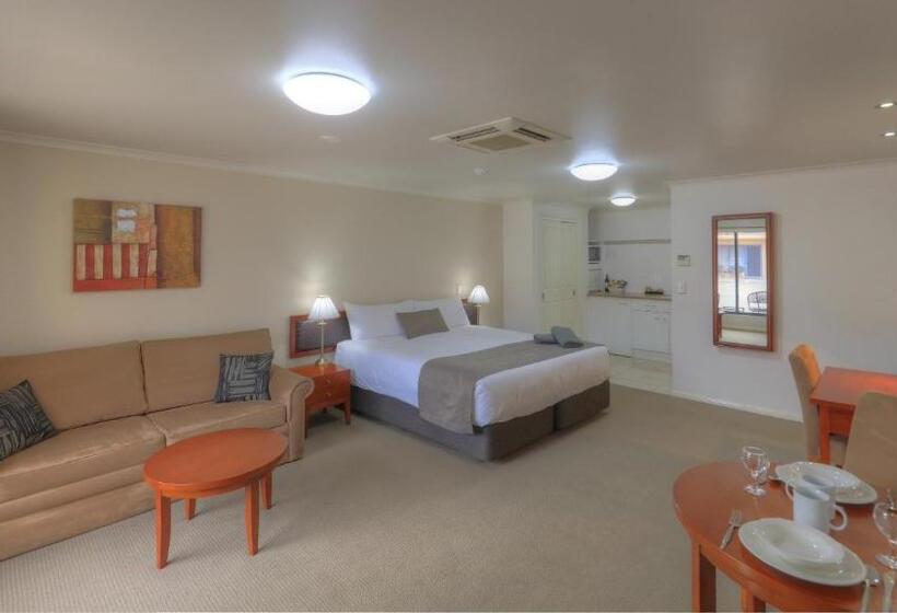 Inverell Rsm Club Motel