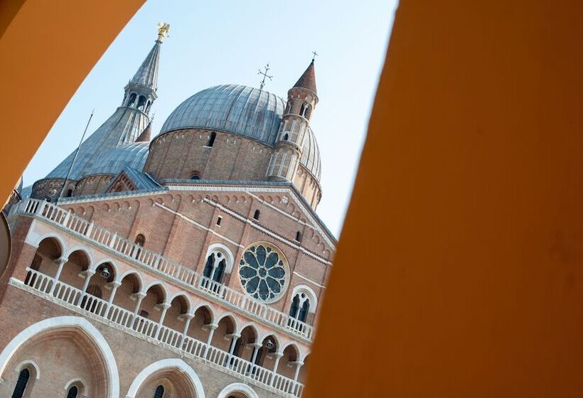 پانسیون Padova Suites C20