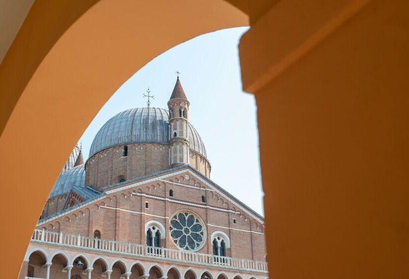 پانسیون Padova Suites C20