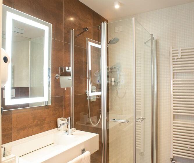 پانسیون Padova Suites C20