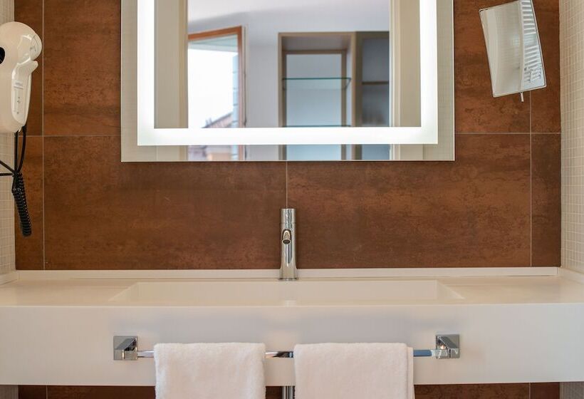 پانسیون Padova Suites C20