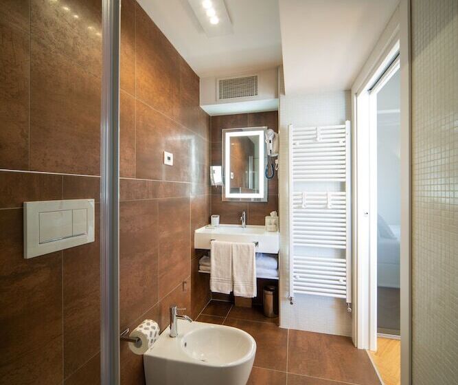 پانسیون Padova Suites C20