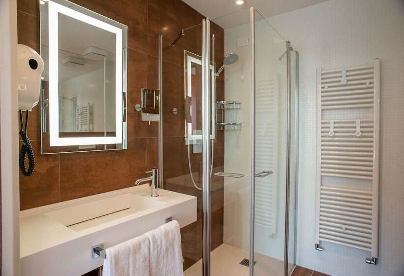 پانسیون Padova Suites C20