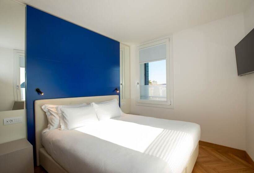 پانسیون Padova Suites C20