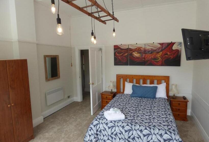 פנסיון Sahara Guest House