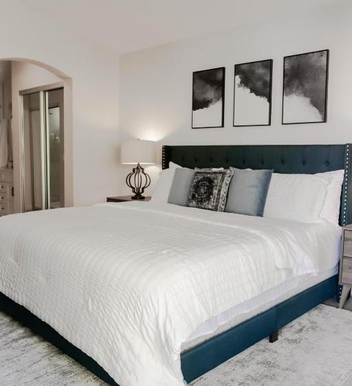 Presidential Suite Mountain/lake Views W/heated Pools  Pga West