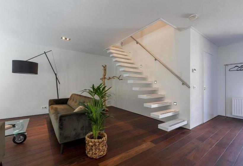 אתר נופש Luxe Apartment   Ooststraat 7 Domburg Ijsvogel