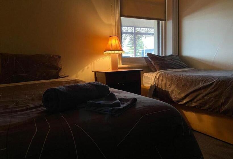 The Grand Hotel Millicent