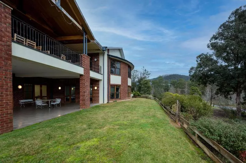 ホテル Elkanah Lodge And Conference Centre