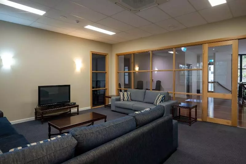 ホテル Elkanah Lodge And Conference Centre