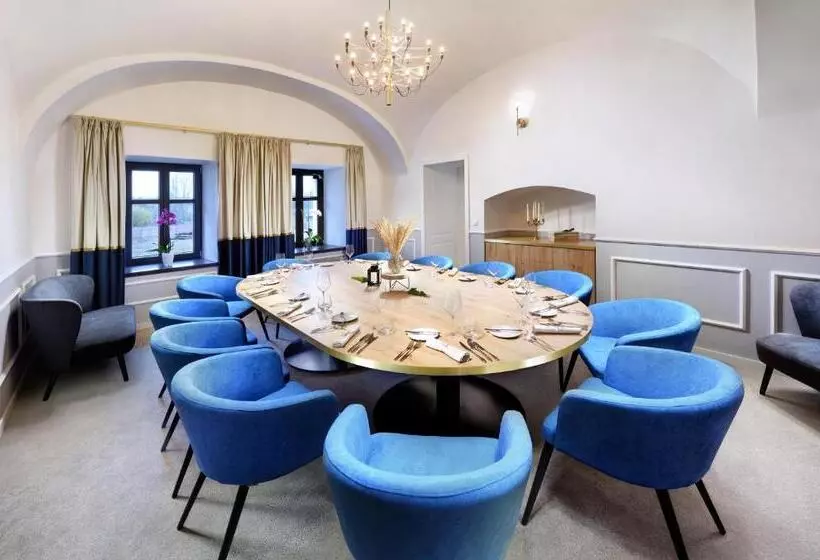 هتل Kalix Boutique