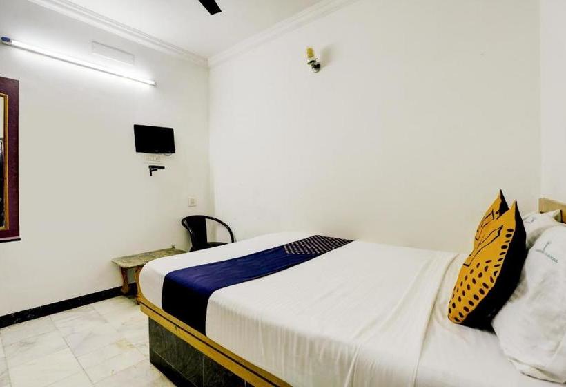 Hotel Spot On Jayam Residency