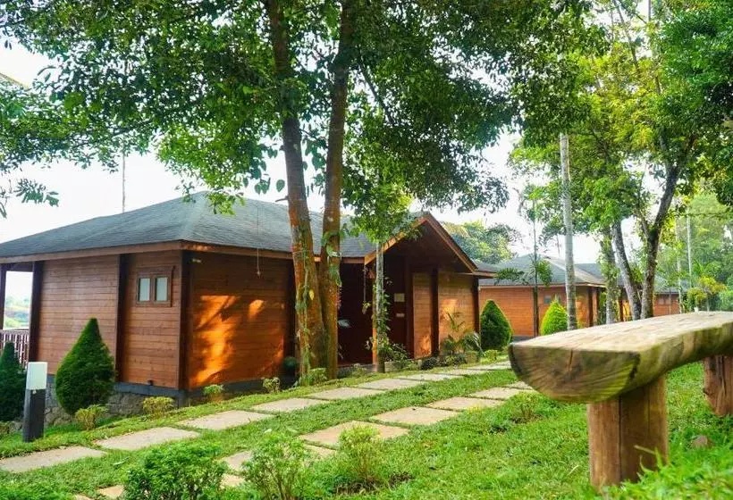 ペンション Room In Villa   Lakerose Wayanad Resort