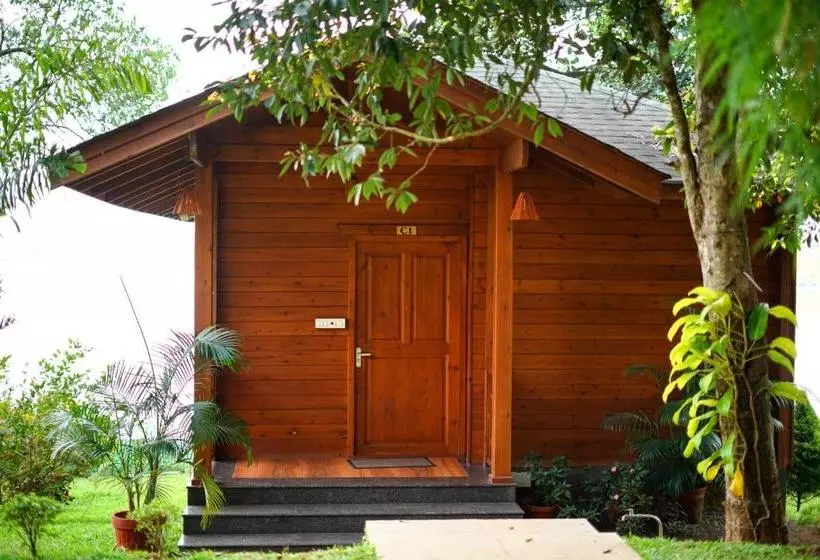 ペンション Room In Villa   Lakerose Wayanad Resort