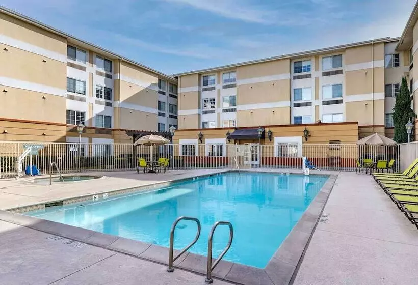 Extended Stay America Premier Suites San Jose Airport