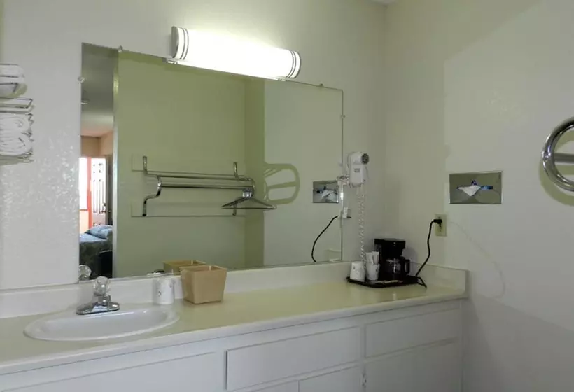 High Desert Motel Joshua Tree National Park