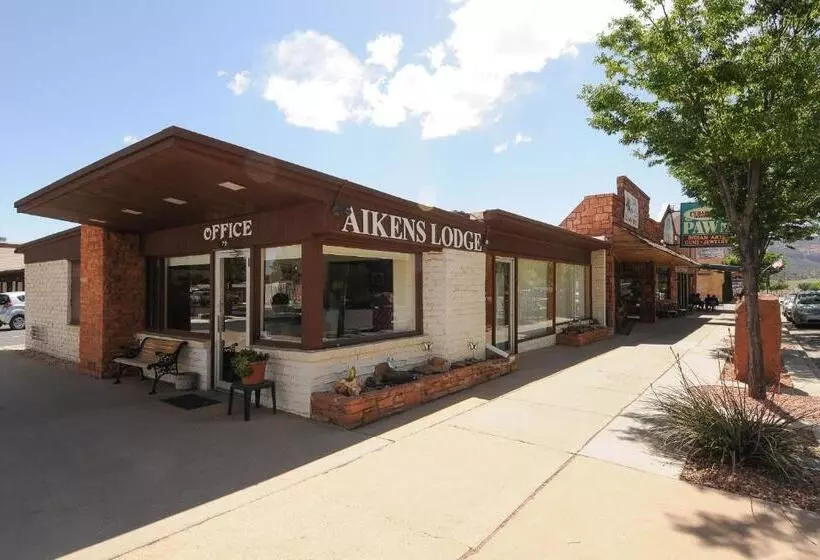 酒店 Aiken S Lodge