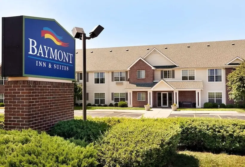 ホテル Baymont By Wyndham Wichita East