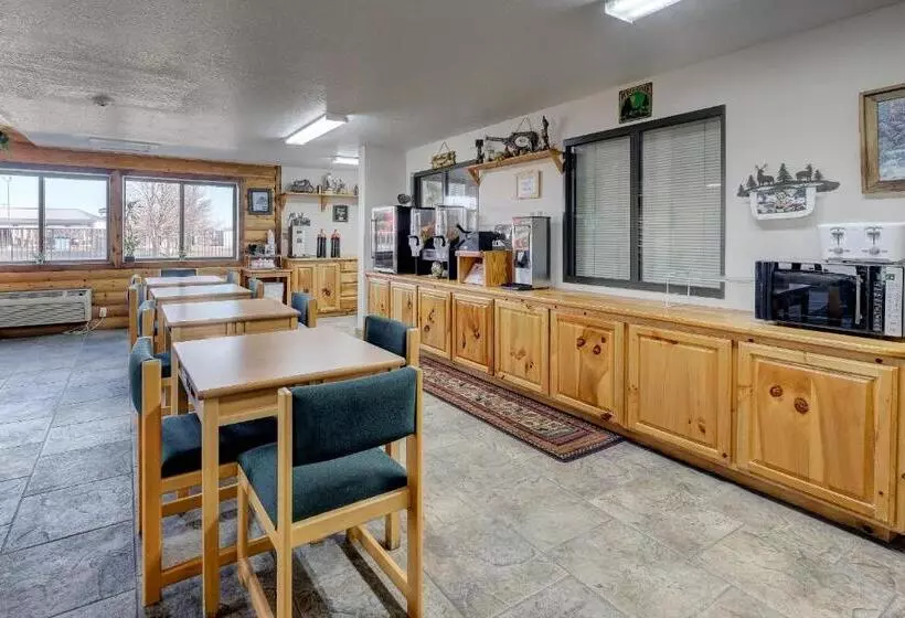 ホテル Booneslick Lodge Neosho